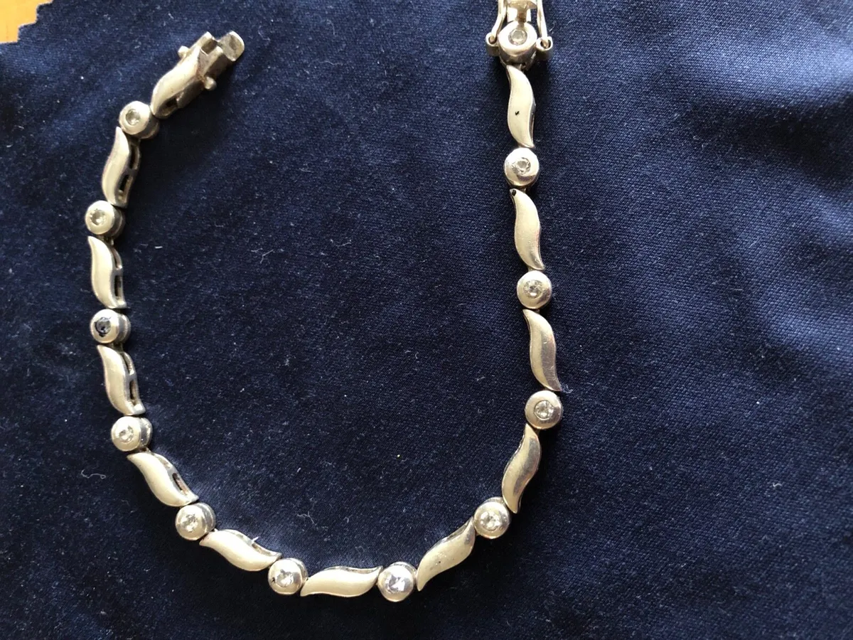 Silver bracelet - Image 1