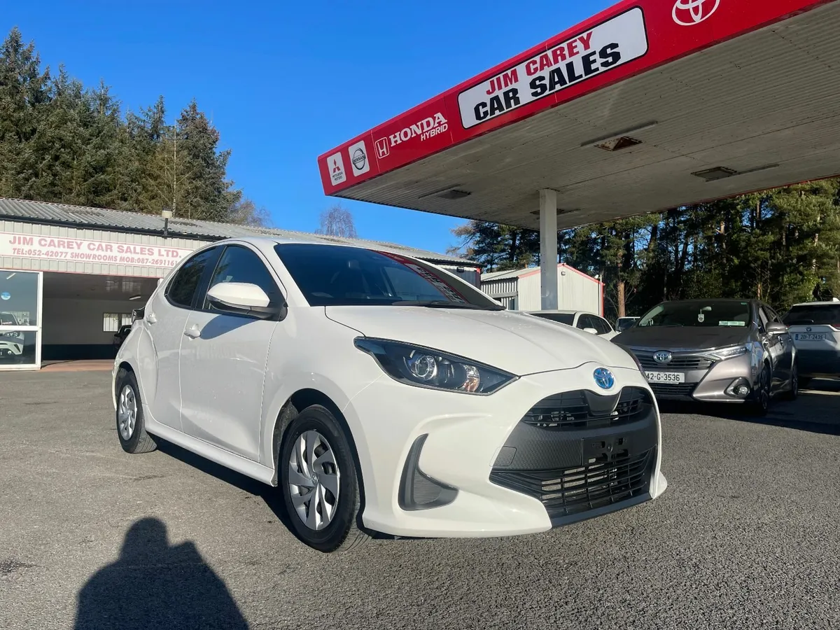 Toyota yaris hybrid 2020 deals for sale