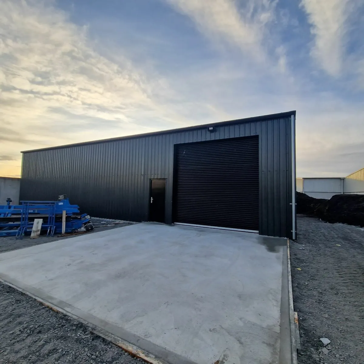 New 18m  x  9m  x  4.9m eves - Image 2