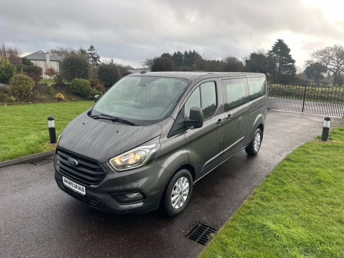 Ford 9 seater store minibus for sale