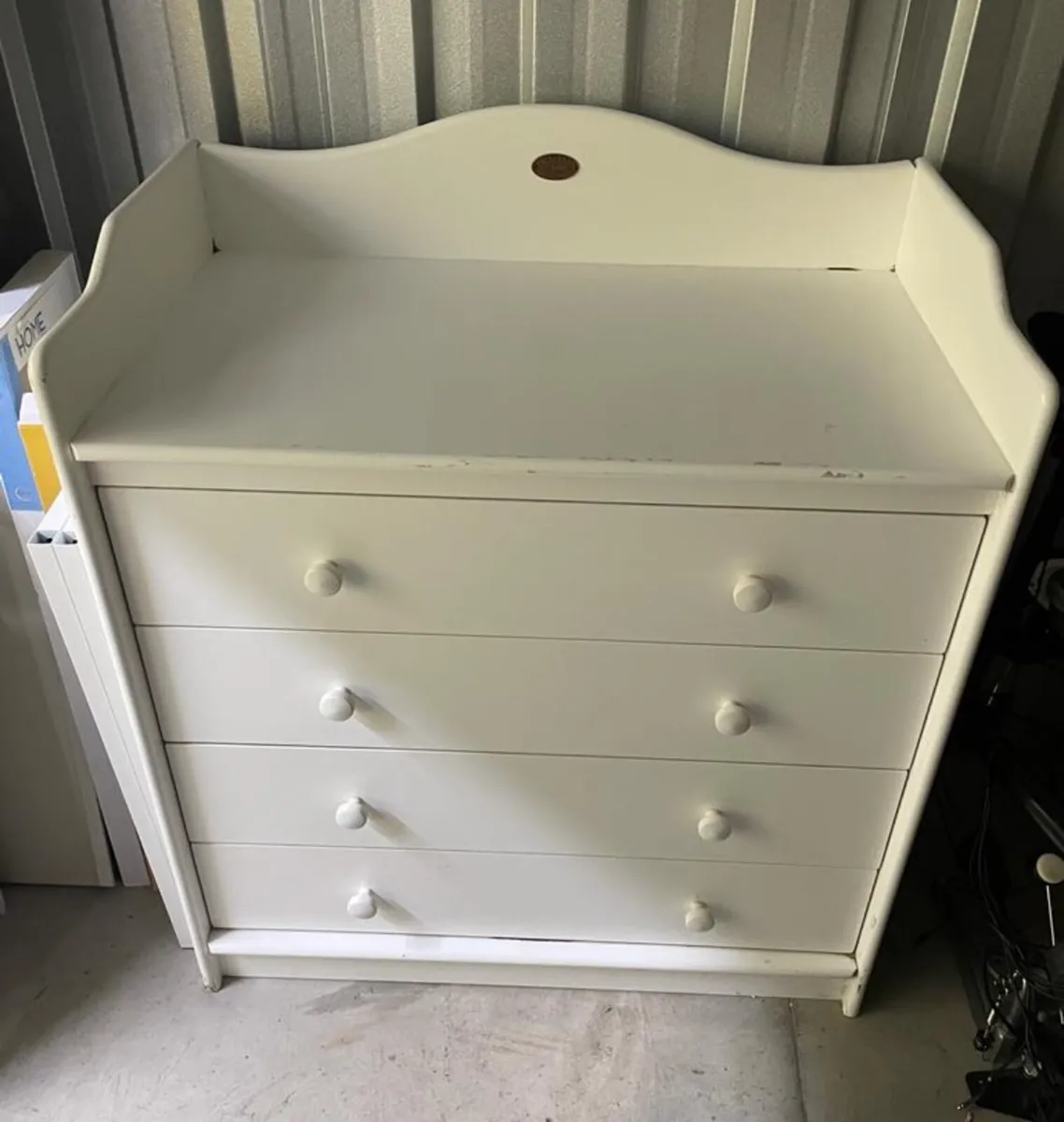 Done deal clearance baby changing unit