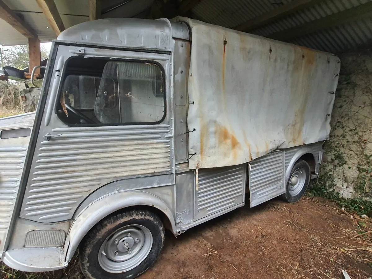 Citroen store hy restoration