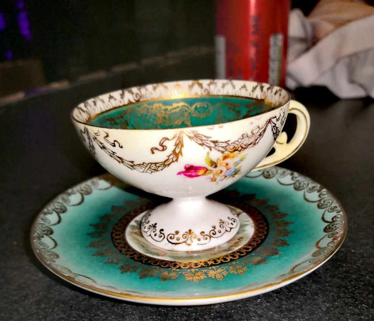 Rare Alt Wien cup and saucer