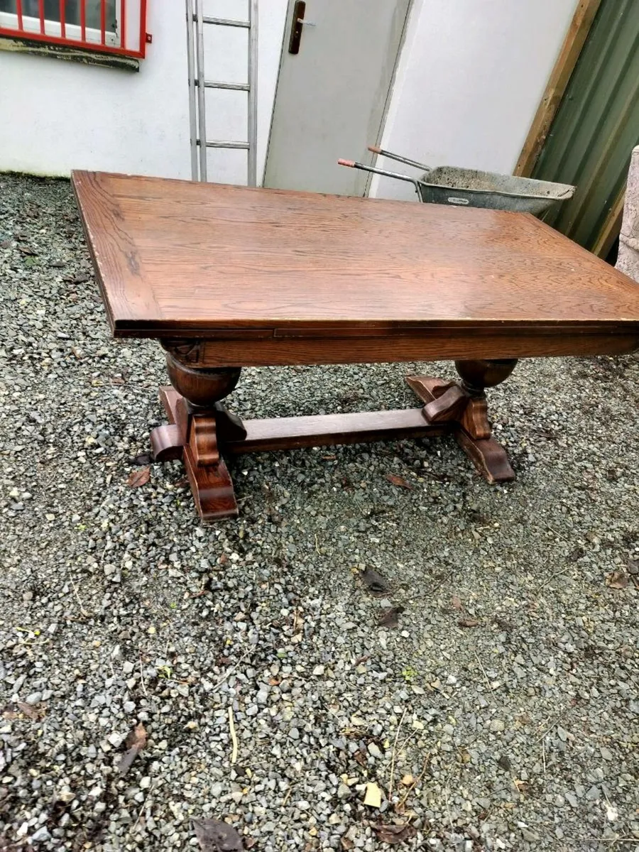 Solid oak antique dining table - Image 1