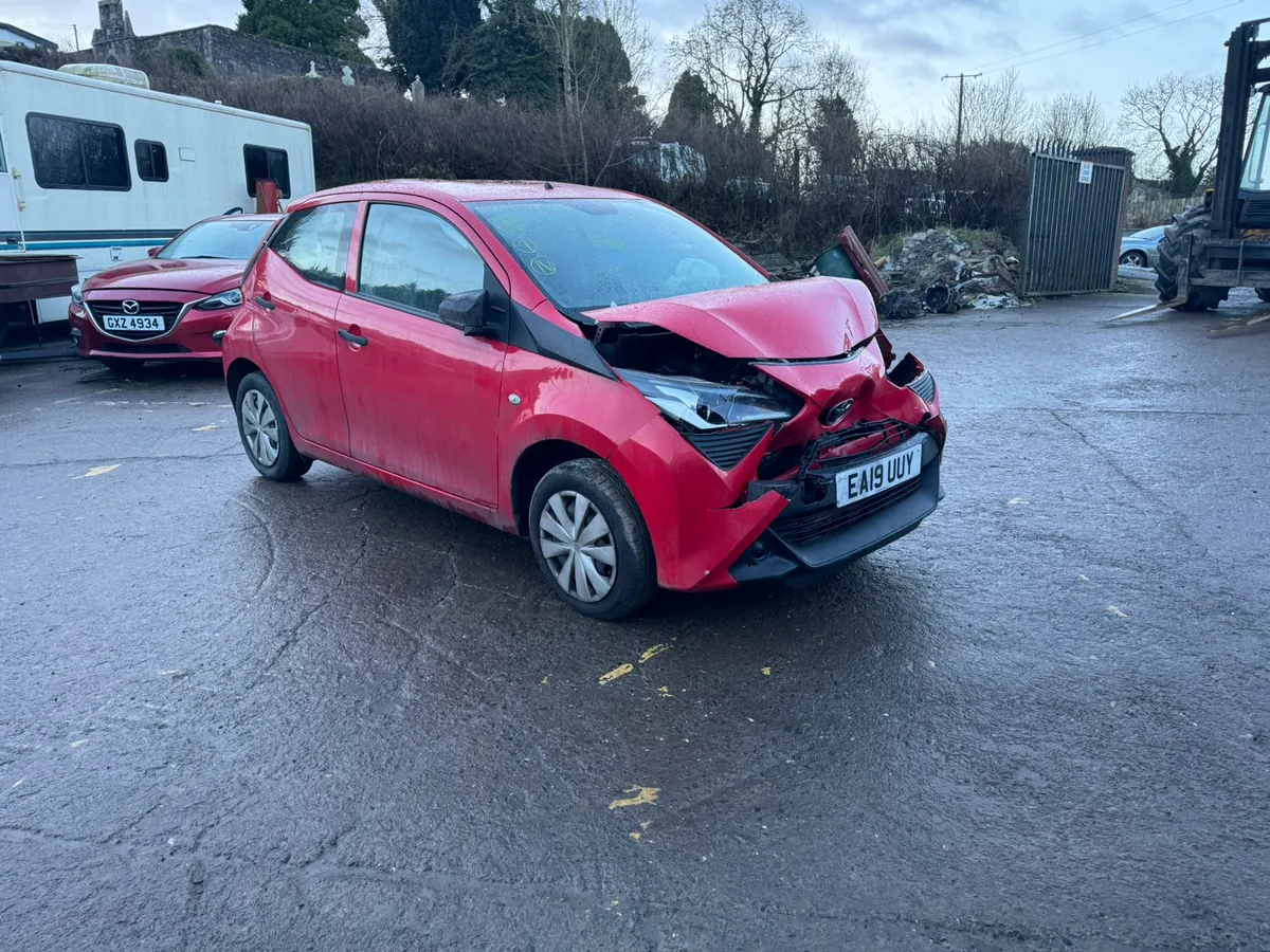 BREAKING 2019 TOYOTA AYGO 1.0 VVTi