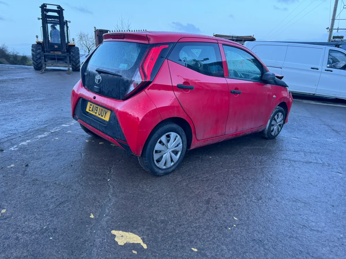 BREAKING 2019 TOYOTA AYGO 1.0 VVTi - Image 4