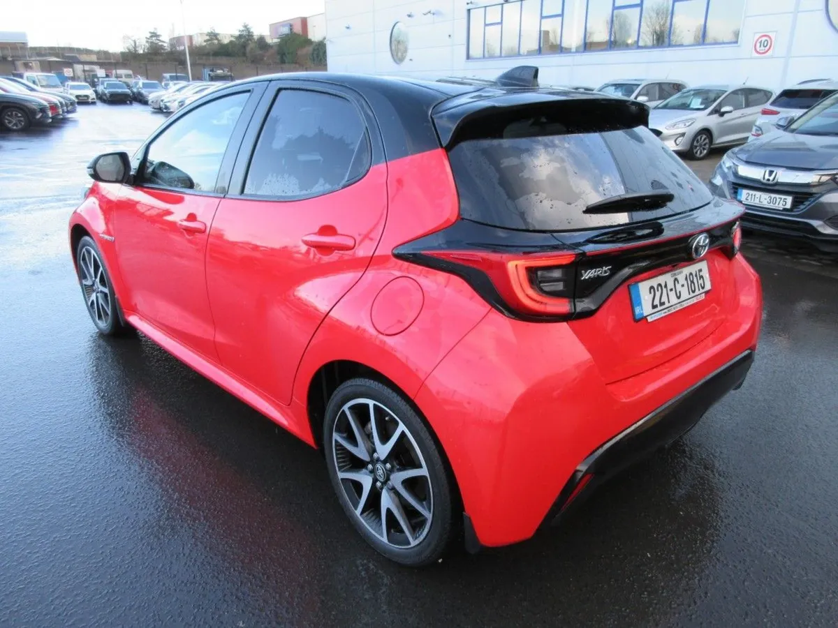 Toyota Yaris 1.5 Hybrid 5Dr Premiere - Image 3