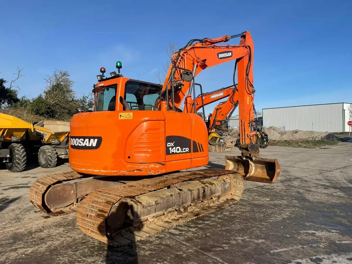 2012 Doosan 140 LCR - Image 3