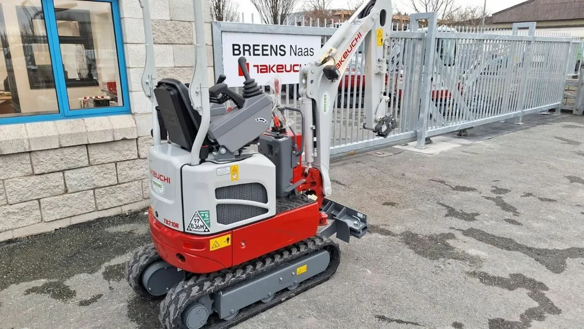 Takeuchi TB210R Micro Excavator - Image 4