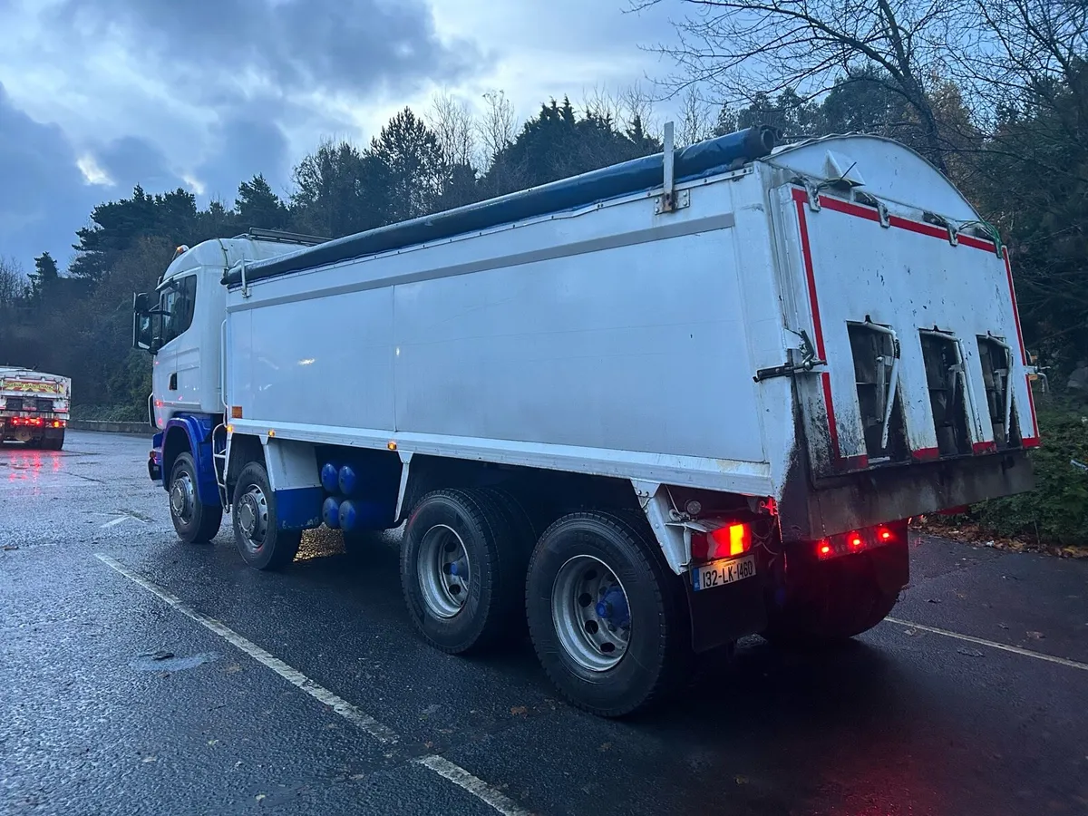 132 Scania G400 Tar Spec Tipper new DOE - Image 3