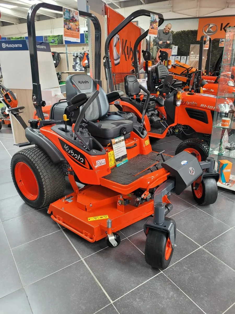 New Kubota ZD1211 Zero Turn Mower - Image 1