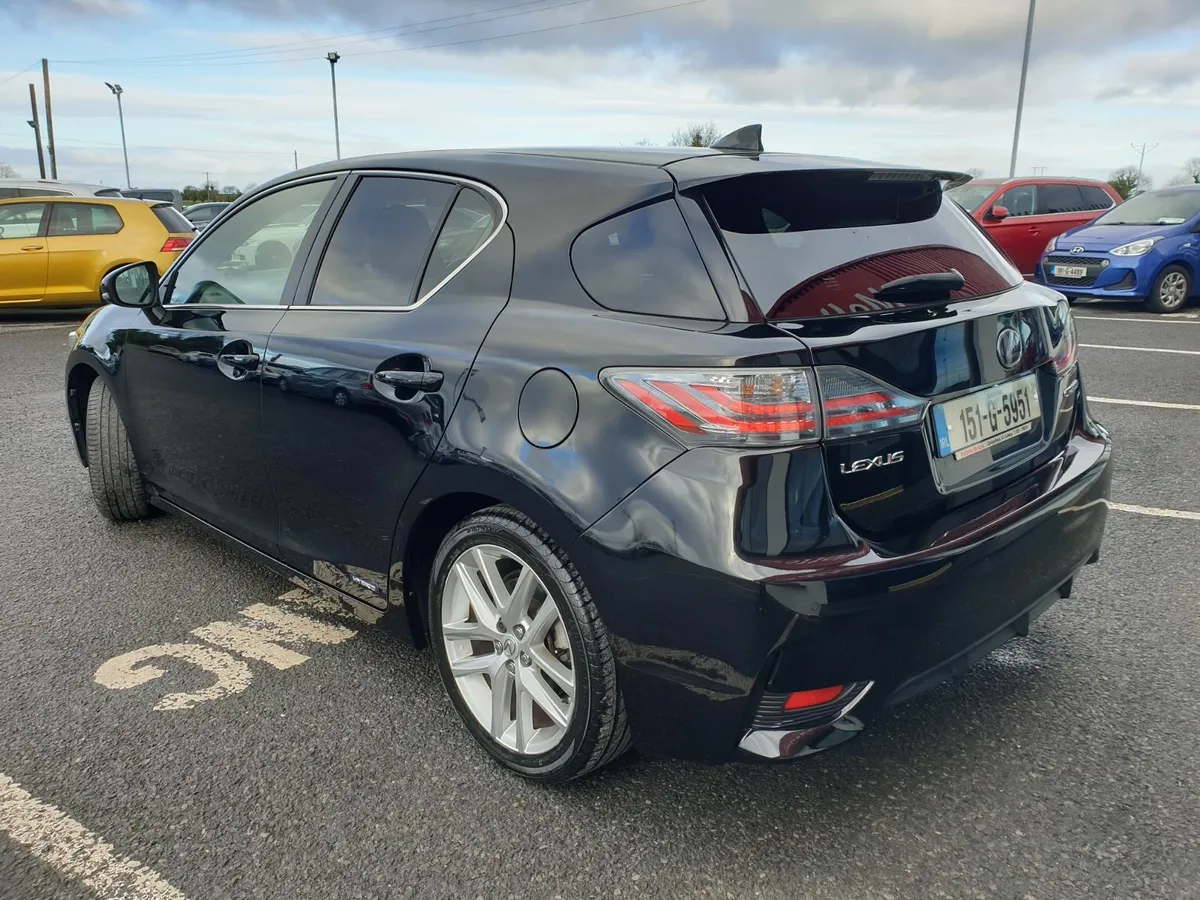 Lexus CT200H HYBRID ADVANCE - Image 4