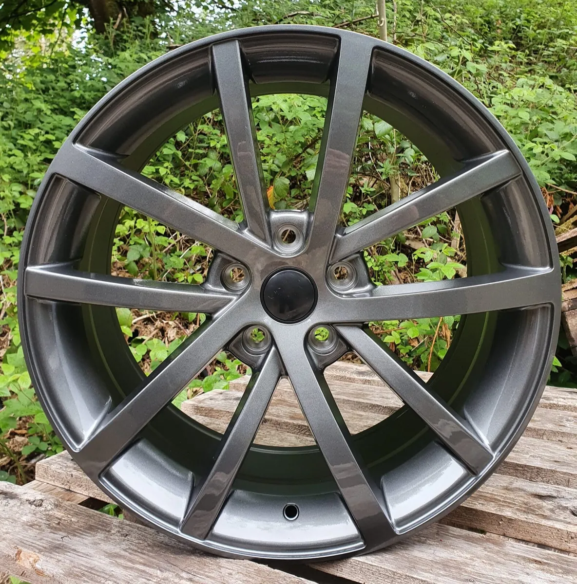 18” gunmetal 5x112 Vancouver