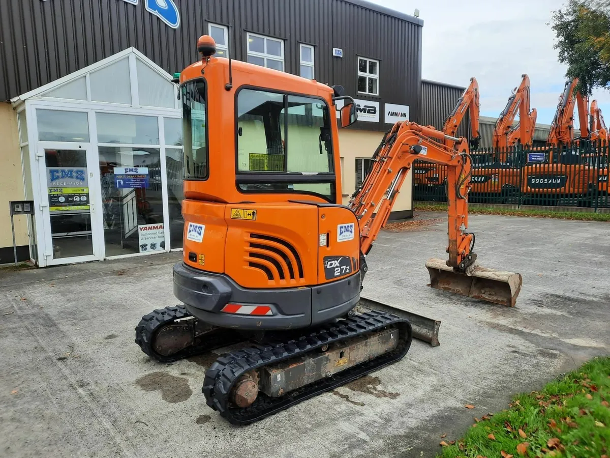 2019 Doosan Dx27z - Image 2