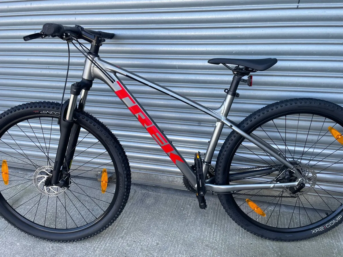 Trek marlin clearance 4 grey