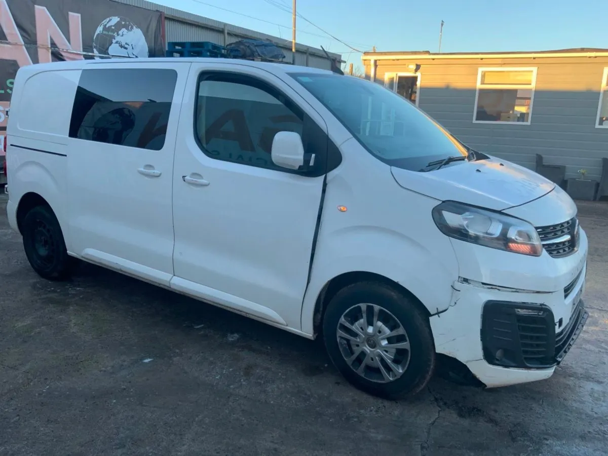 Vauxhall Vivaro 3100 Sportive....six Seat Crew Ca - Image 2