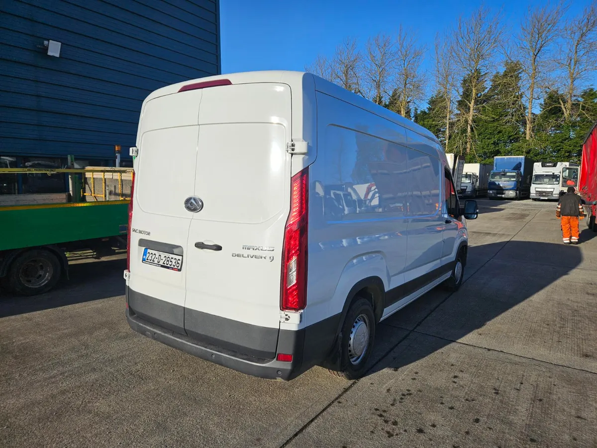 2023 MAXUS DELIVER 9 L3H2 FWD - Image 4