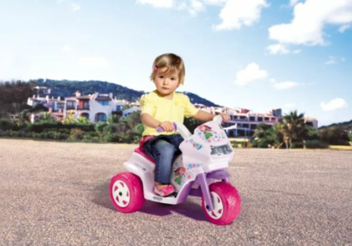 Peg Perego Mini Fairy 6V Electric Ride On Bike - Image 1