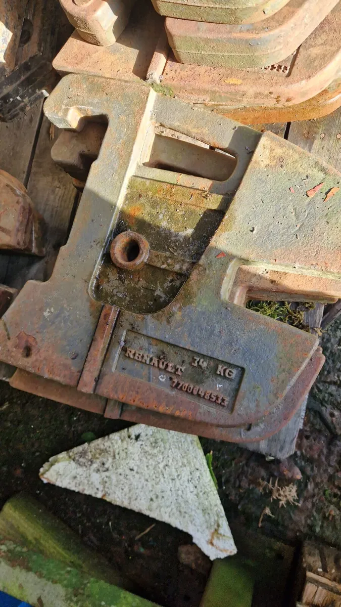 Tractor weights New Holland Renault Valmet - Image 2