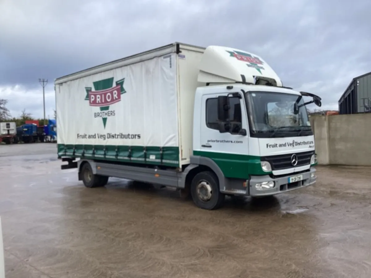 2011 Mercedes Atego 1218 4x2 Curtainsider