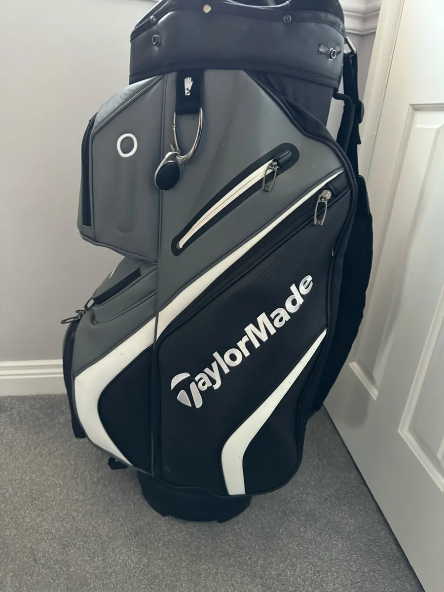 Taylormade deluxe best sale cart bag 2021