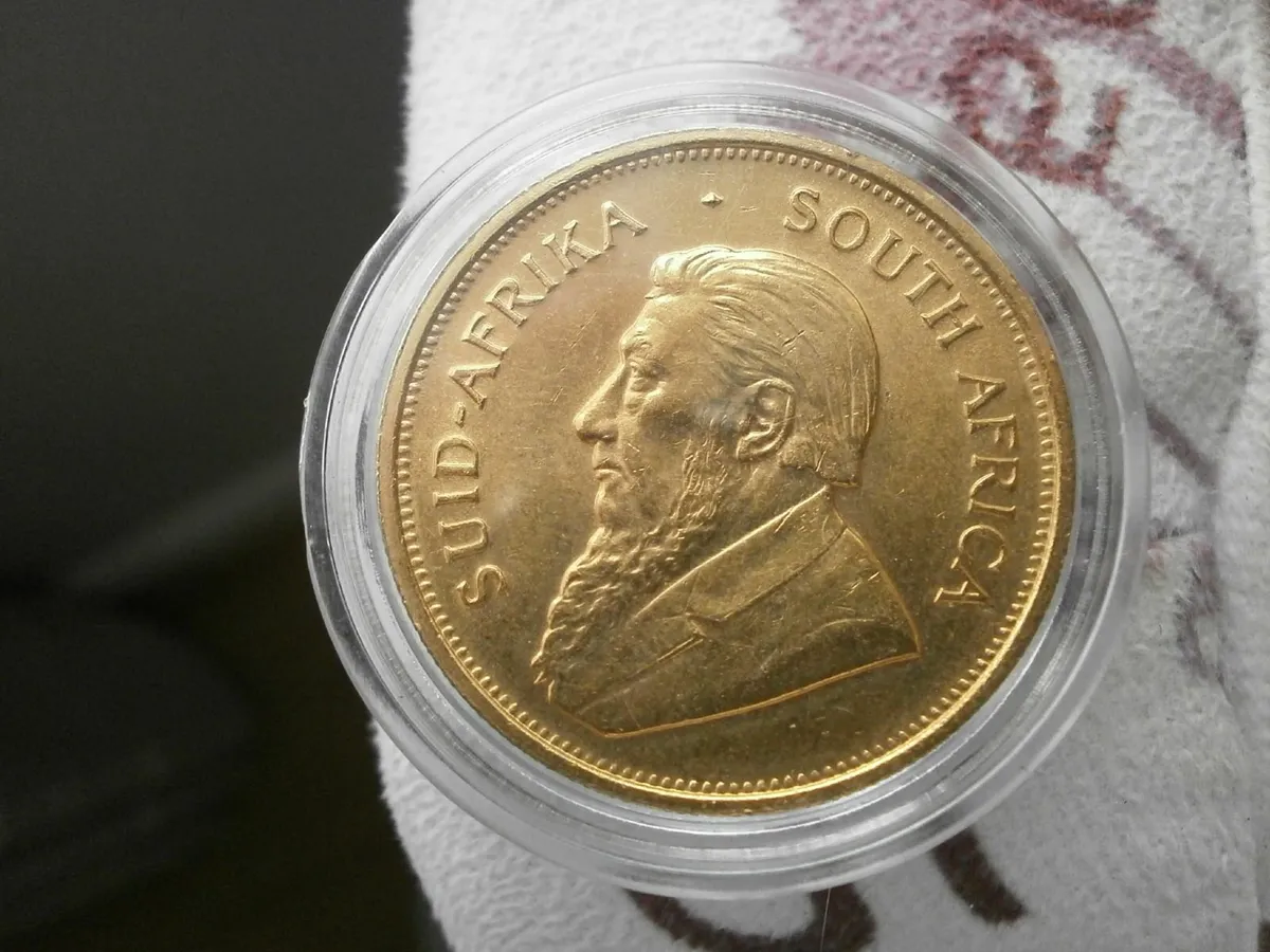 gold coins - Image 1