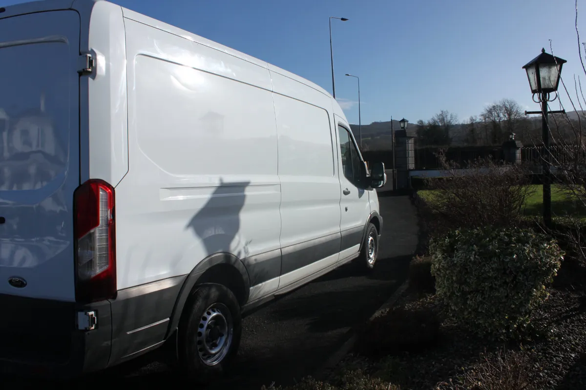 Ford Transit 350L BASE 2.0 LWB High Roof Van, 2019 - Image 3