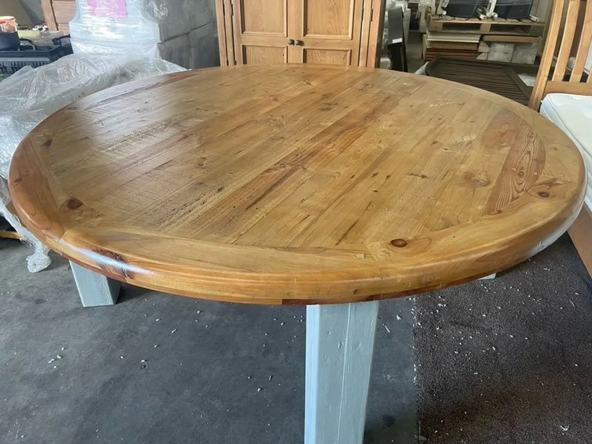 Second hand store oak table