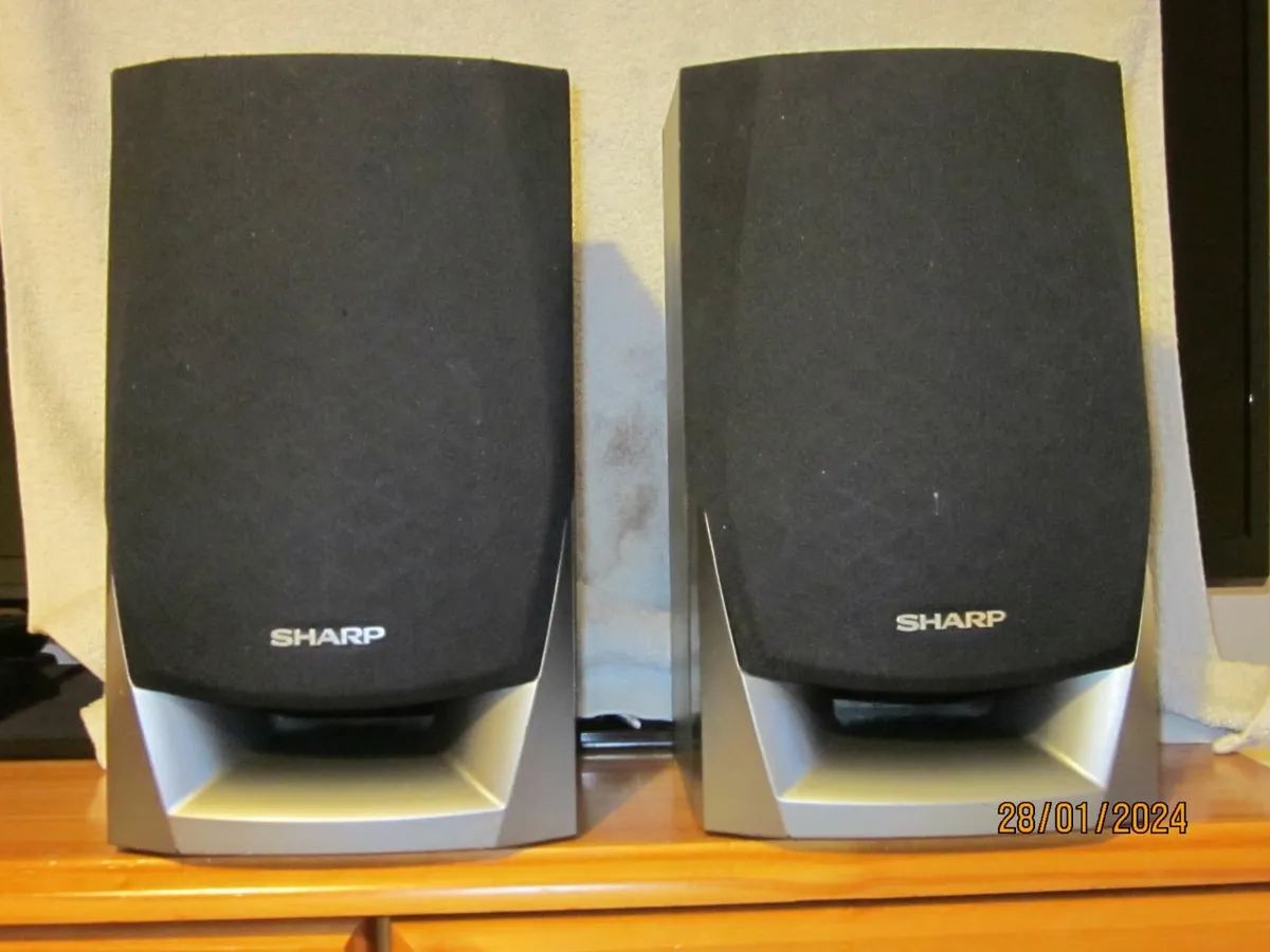 Sharp speakers - Image 1