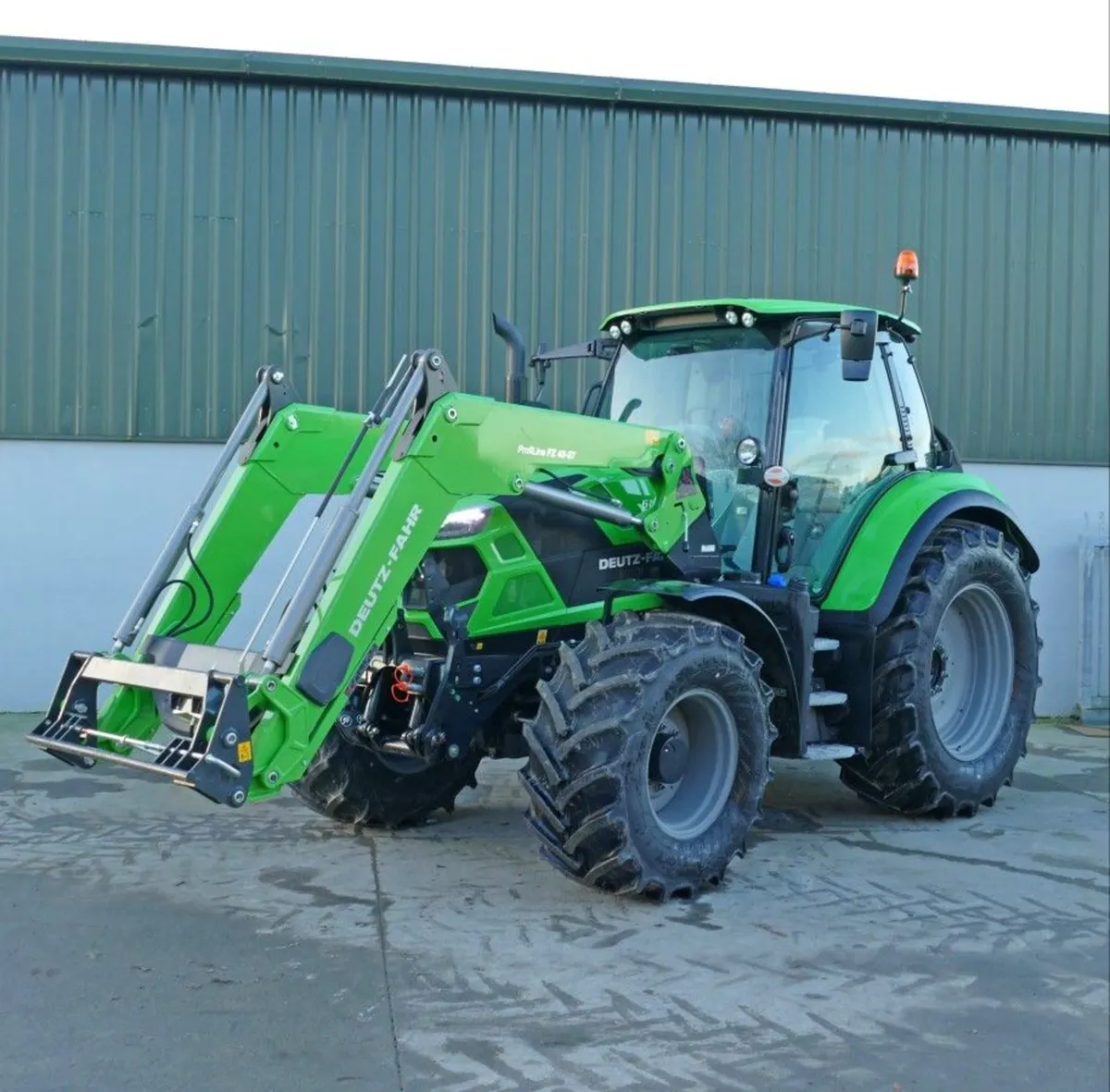 Deutz Fahr 6150.4 RV-Shift - Image 3