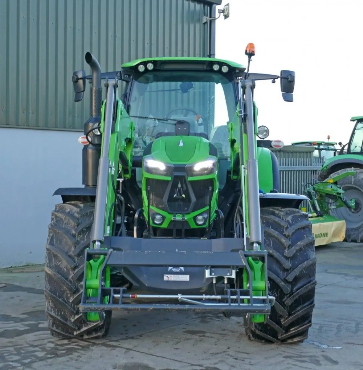 Deutz Fahr 6150.4 RV-Shift - Image 4