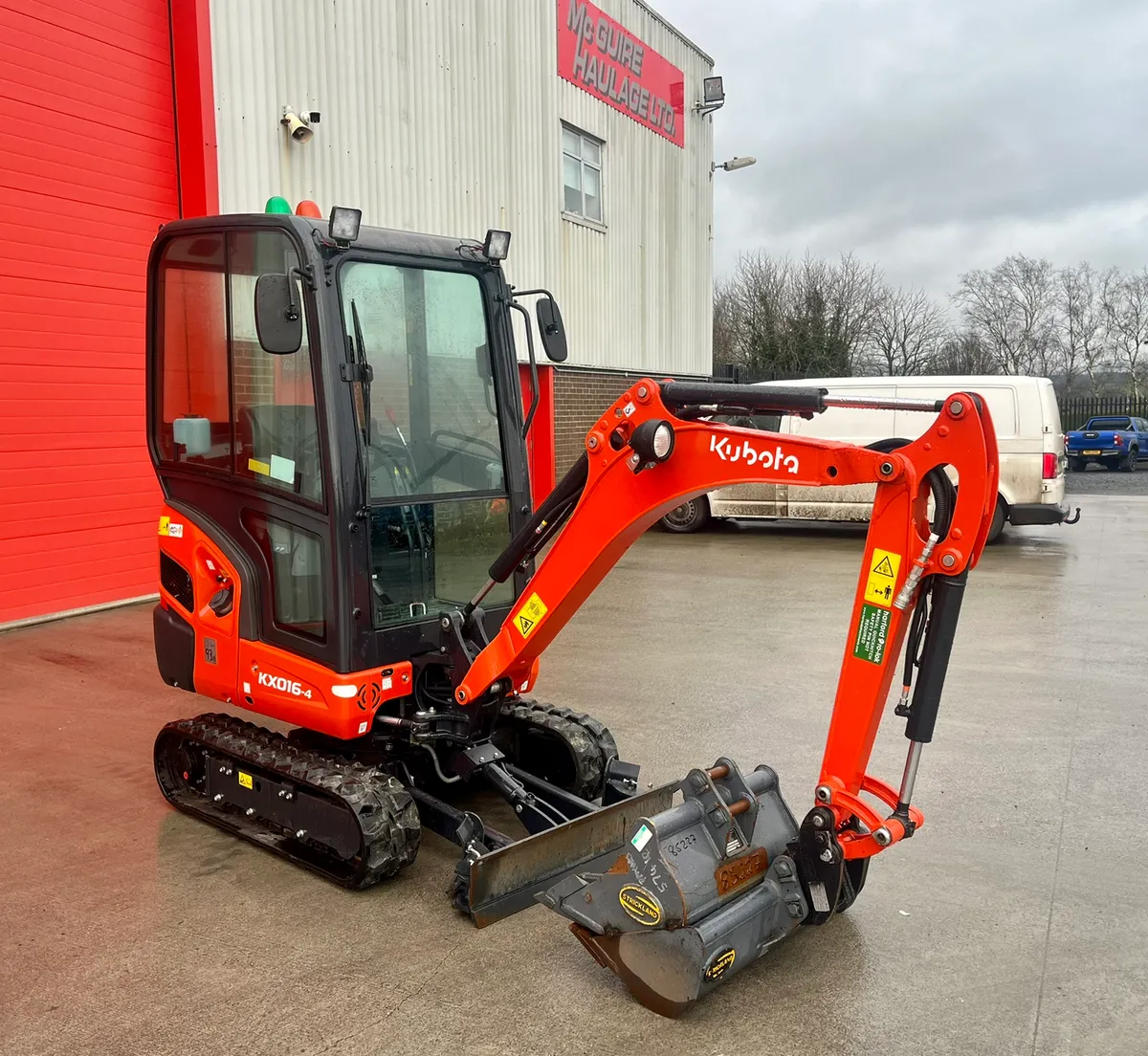 Kubota KX016-4 Cabbed Mini Digger - Image 1