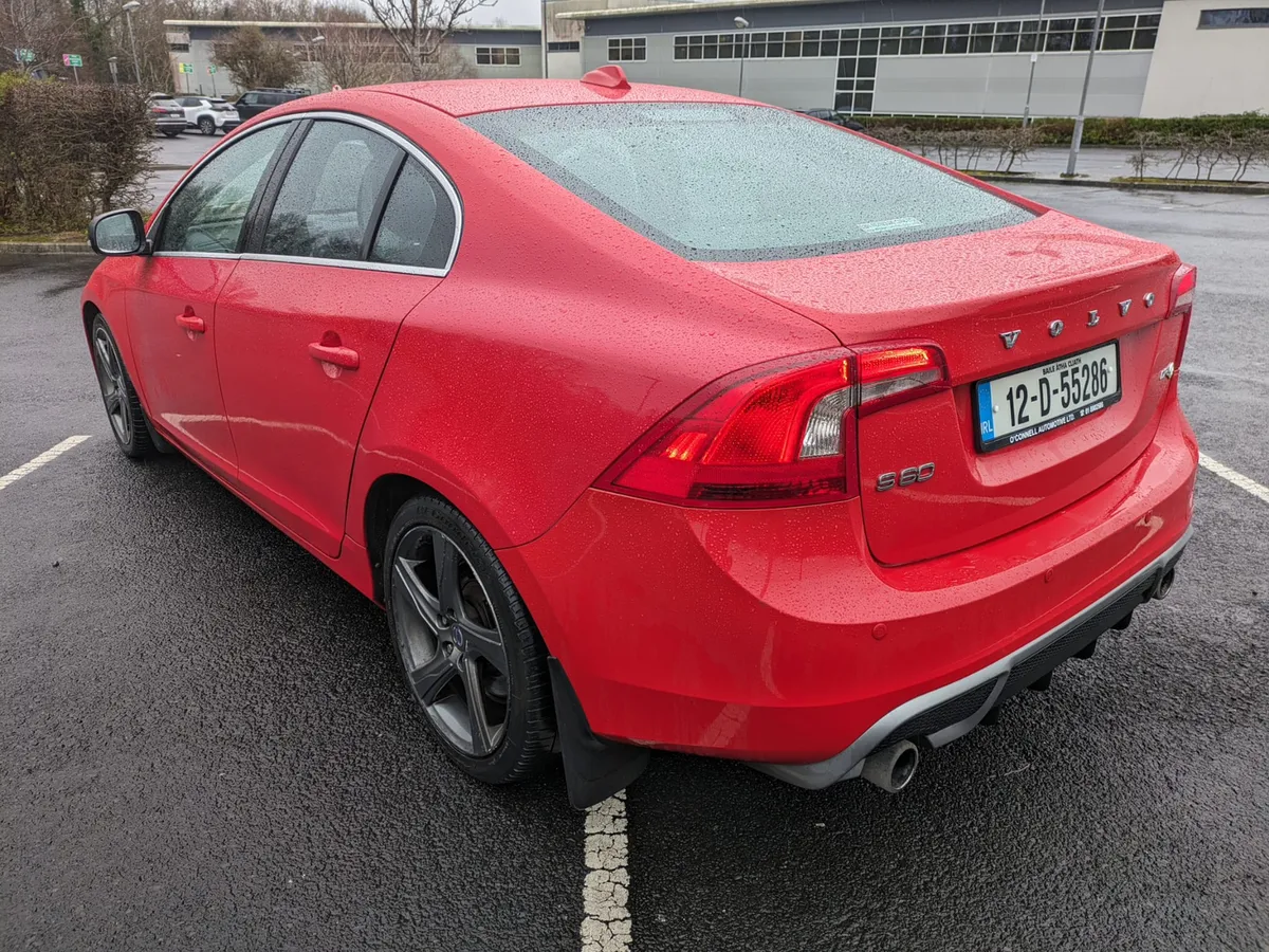2012 VOLVO S60 D2 R DESIGN - Image 4