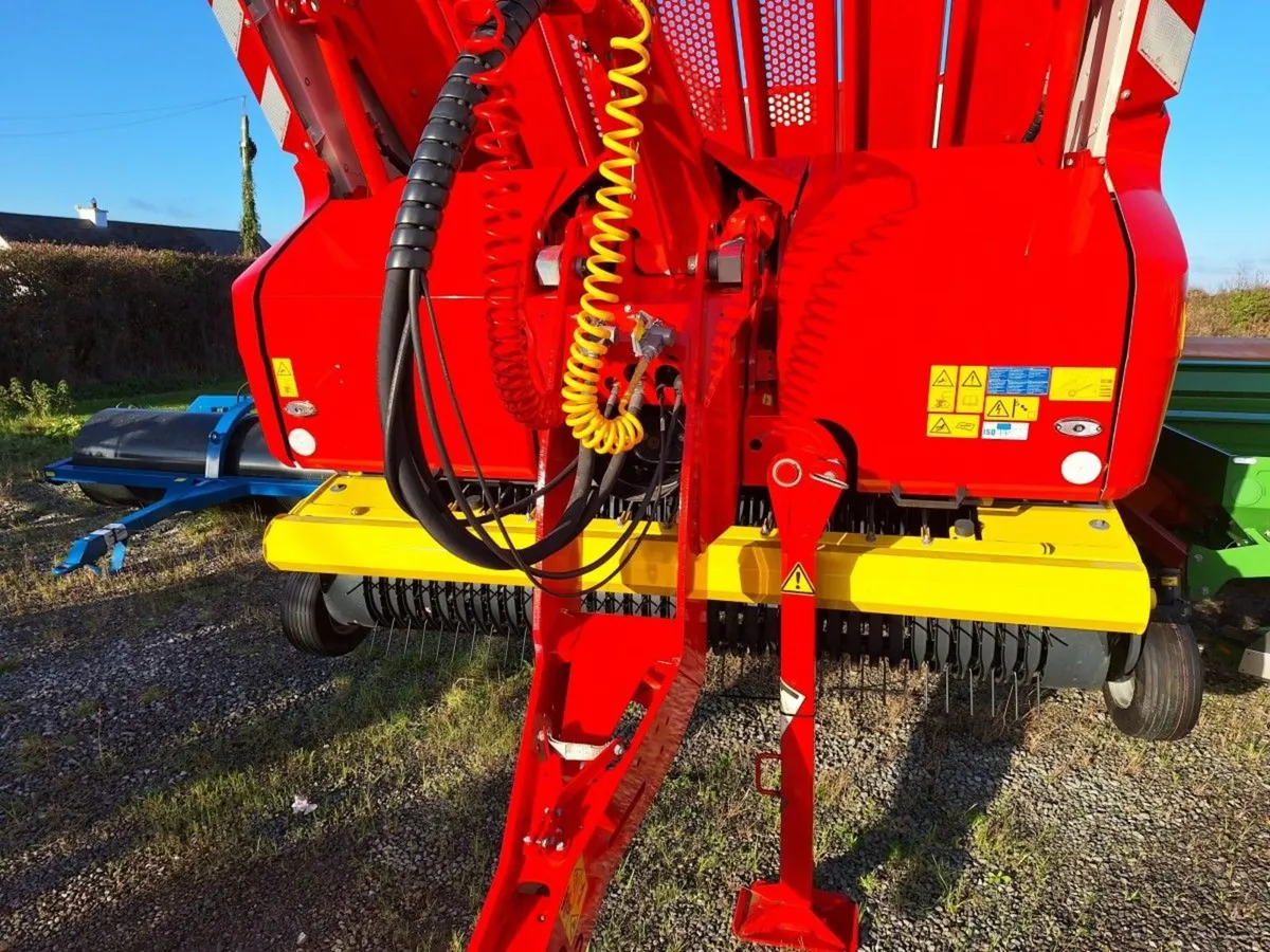 NEW POTTINGER JUMBO 7400 COMBILINE WAGON, - Image 2