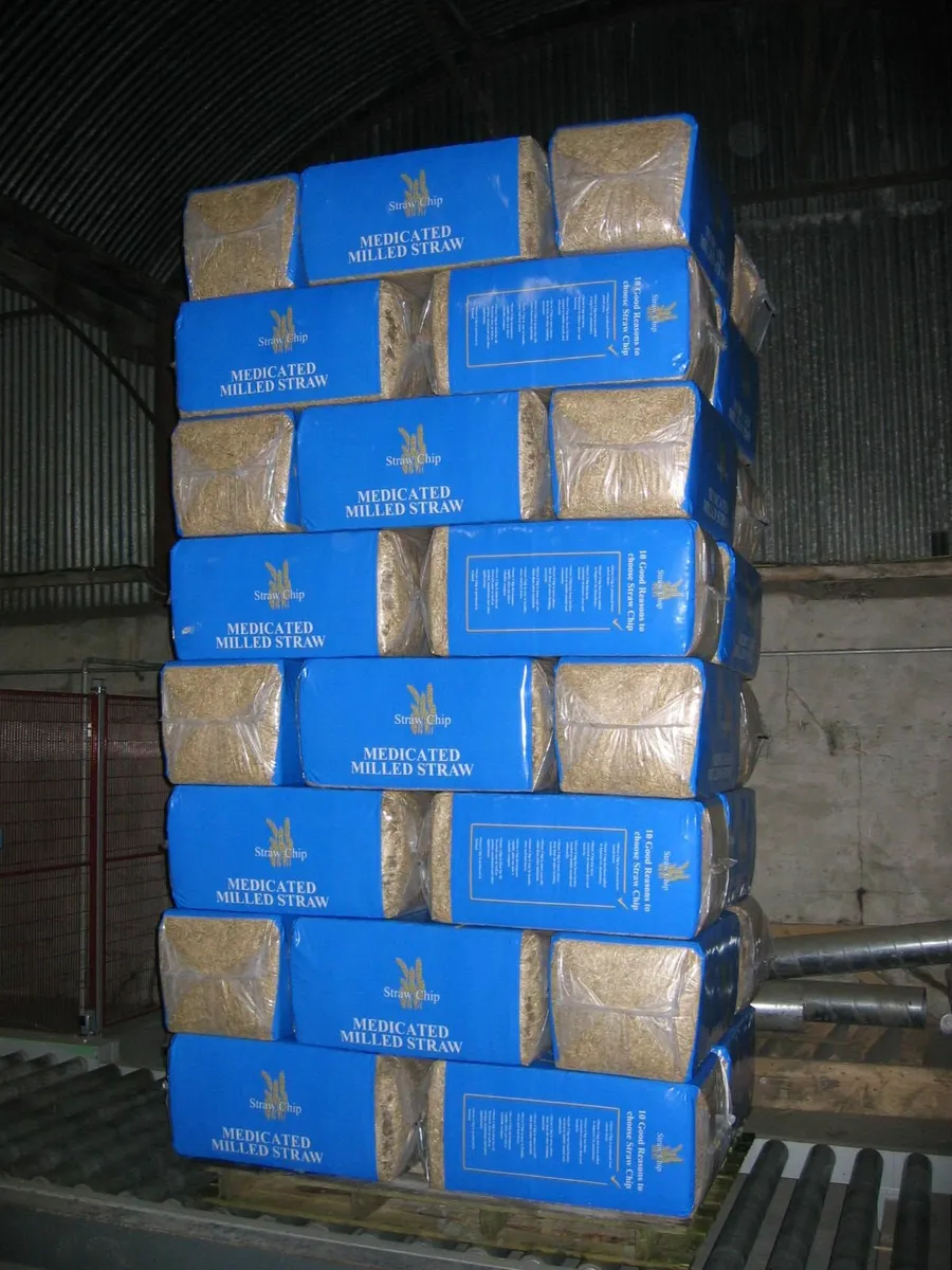 Alfalfa and Chopped Straw for feeding and bedding - Image 3
