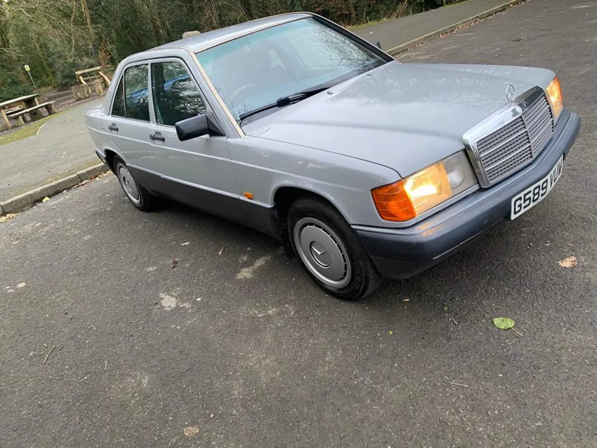 Mercedes-Benz 190 1990 - Image 1