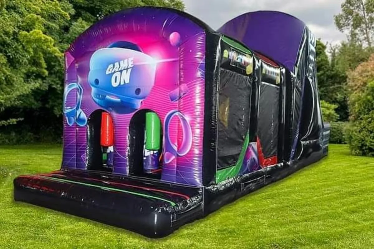 Bouncy castles for hire in Midlands