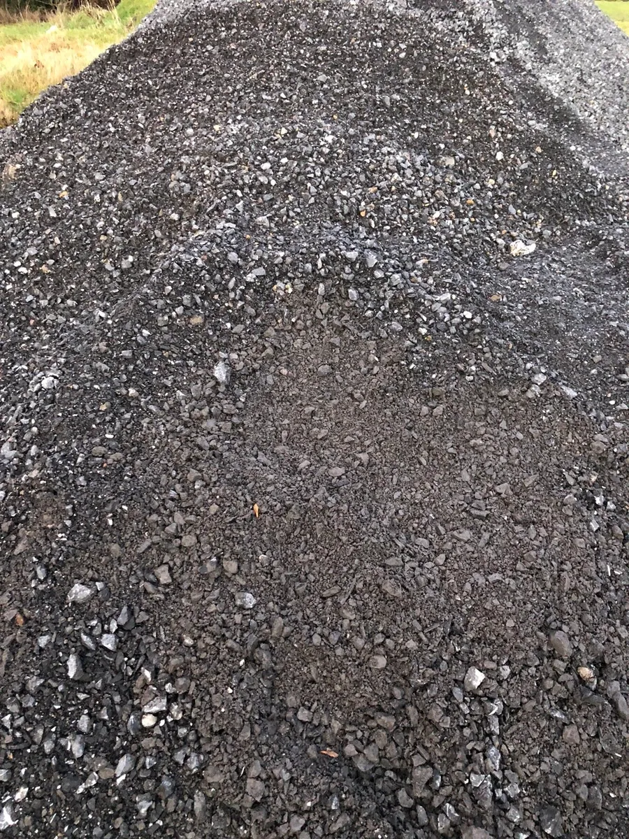 Blec lawnseeder for hire - Image 3