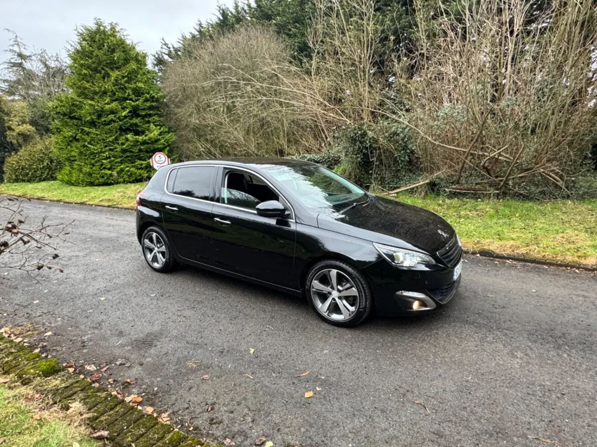 152 PEUGEOT 308 1.2 AUTOMATIC - Image 1