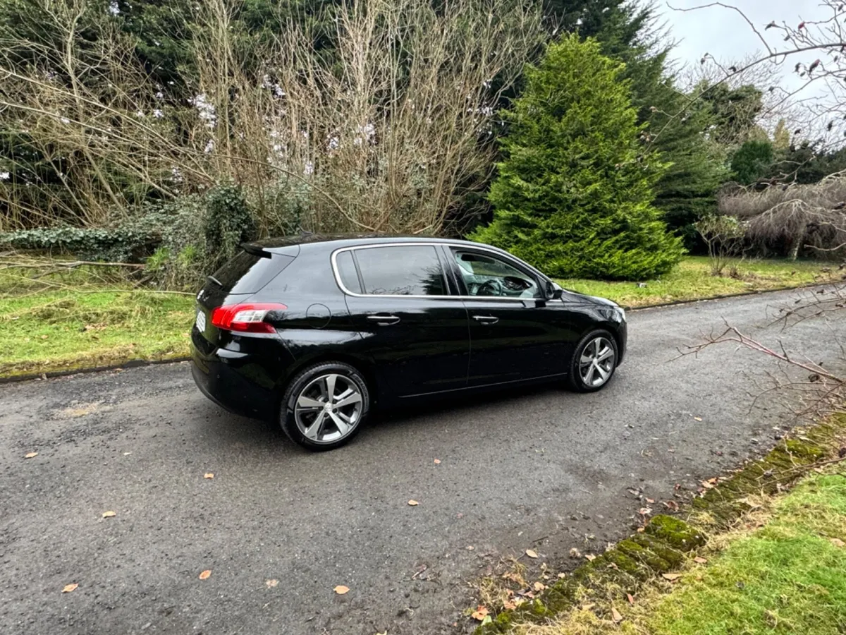 152 PEUGEOT 308 1.2 AUTOMATIC - Image 2