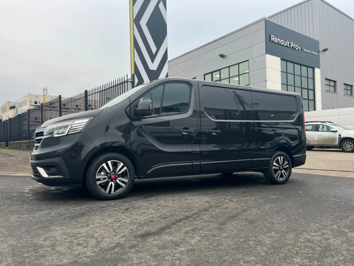 Renault Trafic Manual Extra Sport Avaiable FOR Ju - Image 2