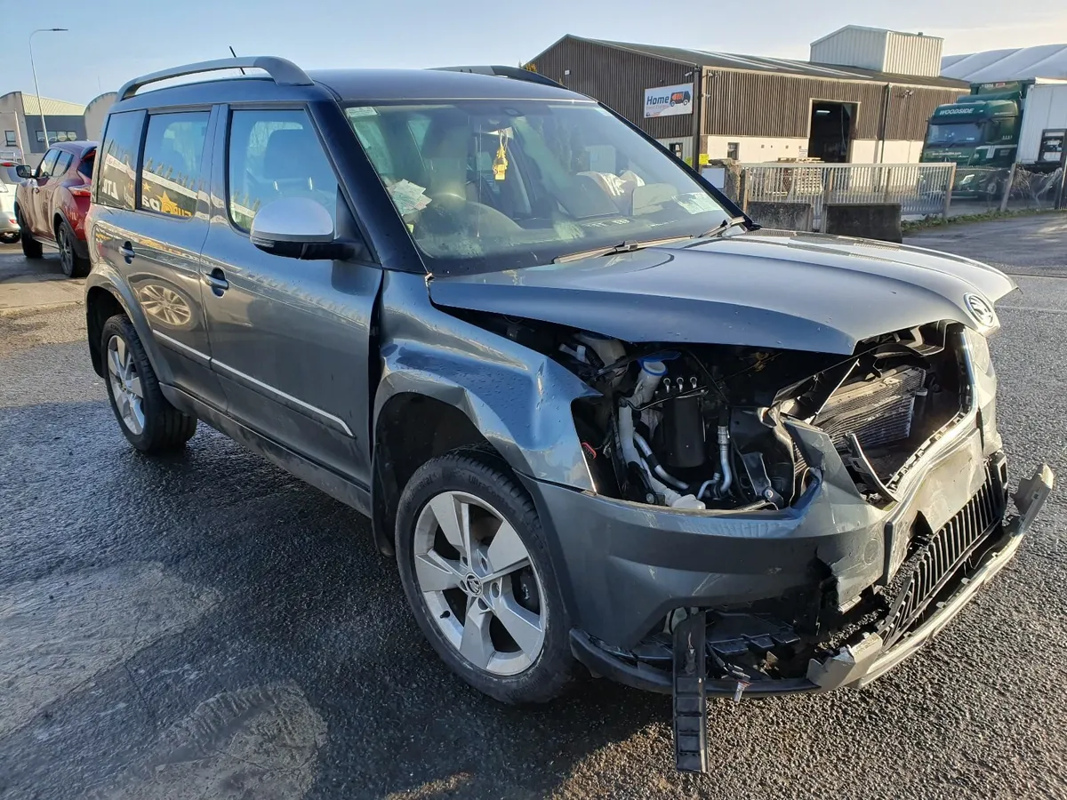 15 SKODA YETI 2.0 TDI (CUU) FOR BREAKING - Image 2