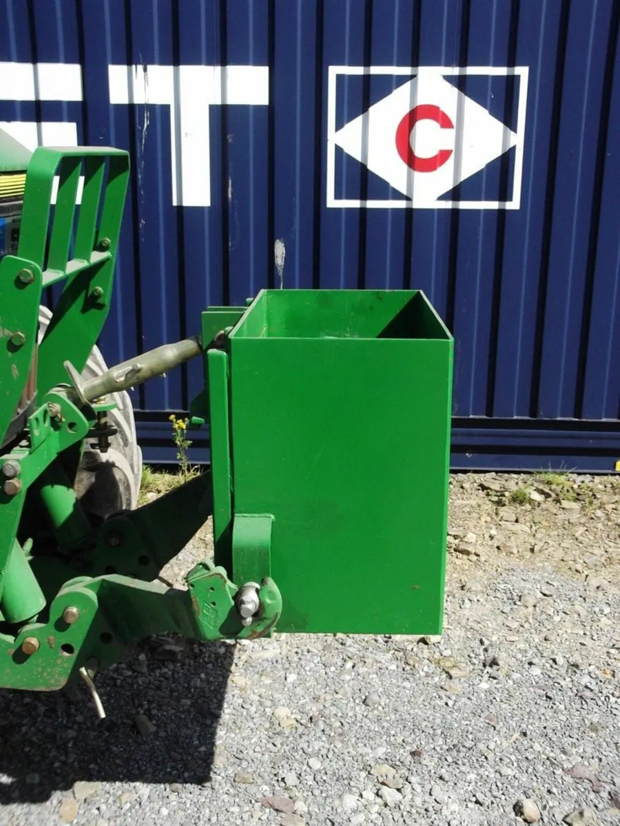 Tractor Weight box & Hydraulic pump - Image 4