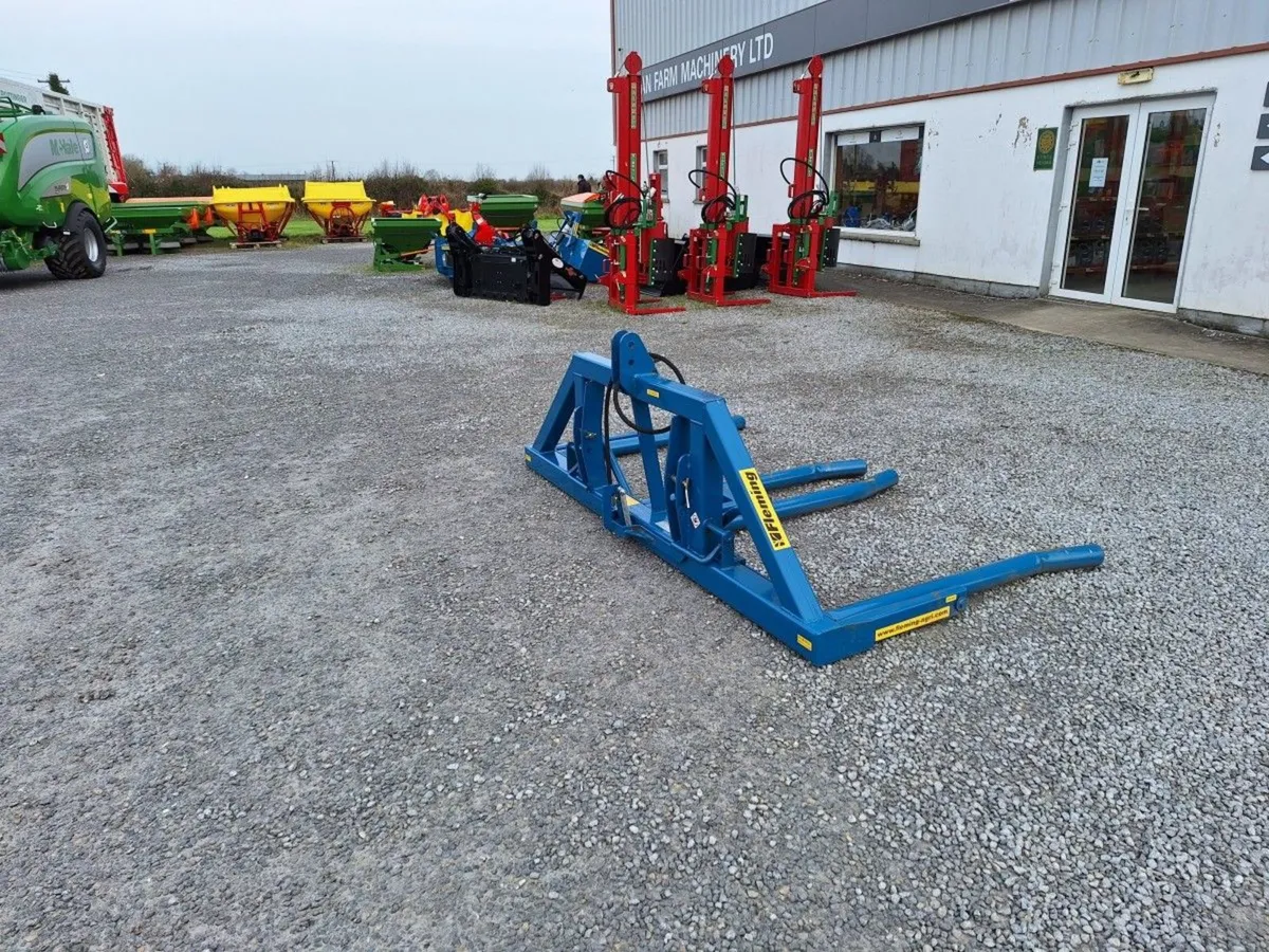 NEW FLEMING DOUBLE BALE HANDLER - Image 2