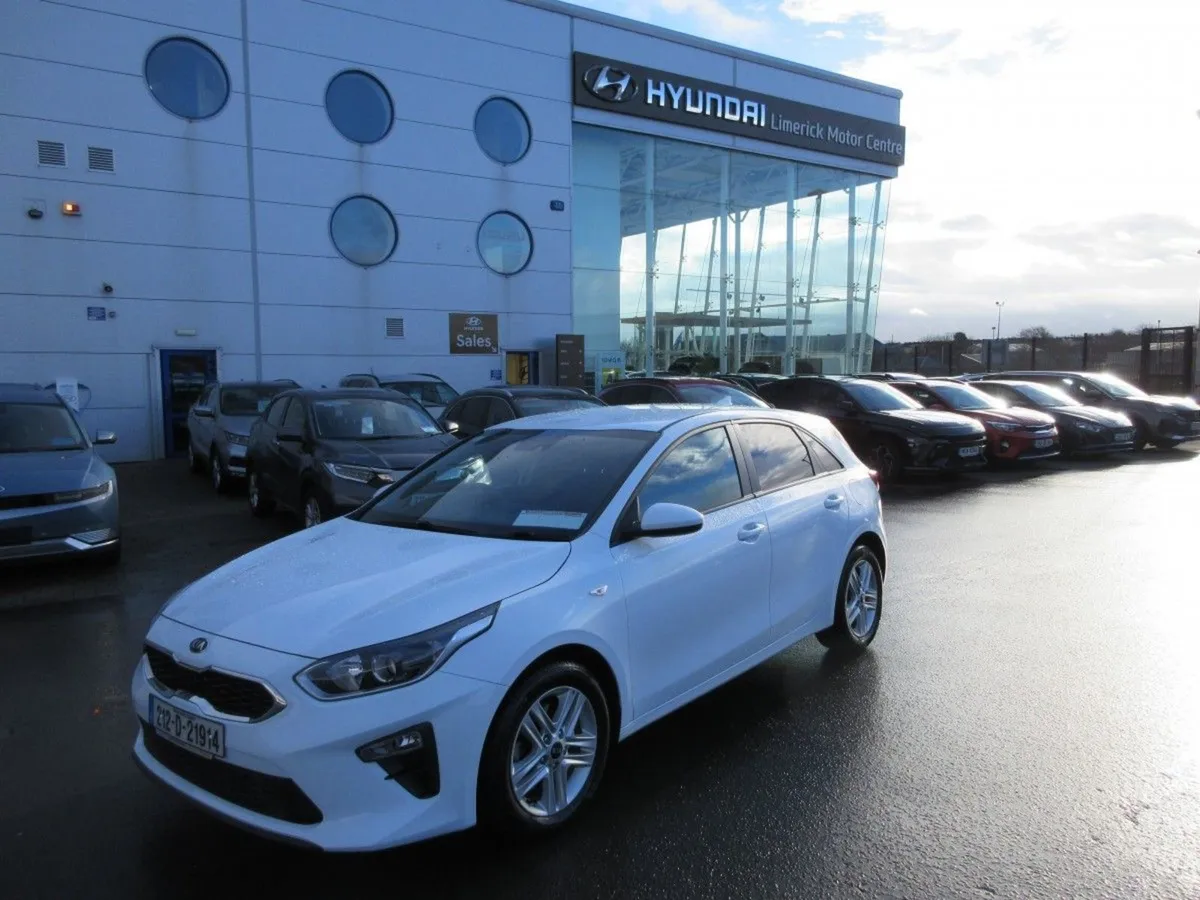 Kia Ceed Ceed 1.6 K2 Commercial 5DR - Image 1