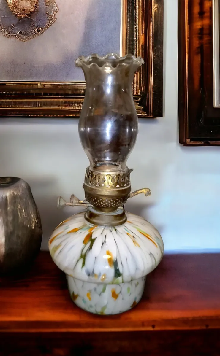 Mouth blown glass oil lamp - Image 1