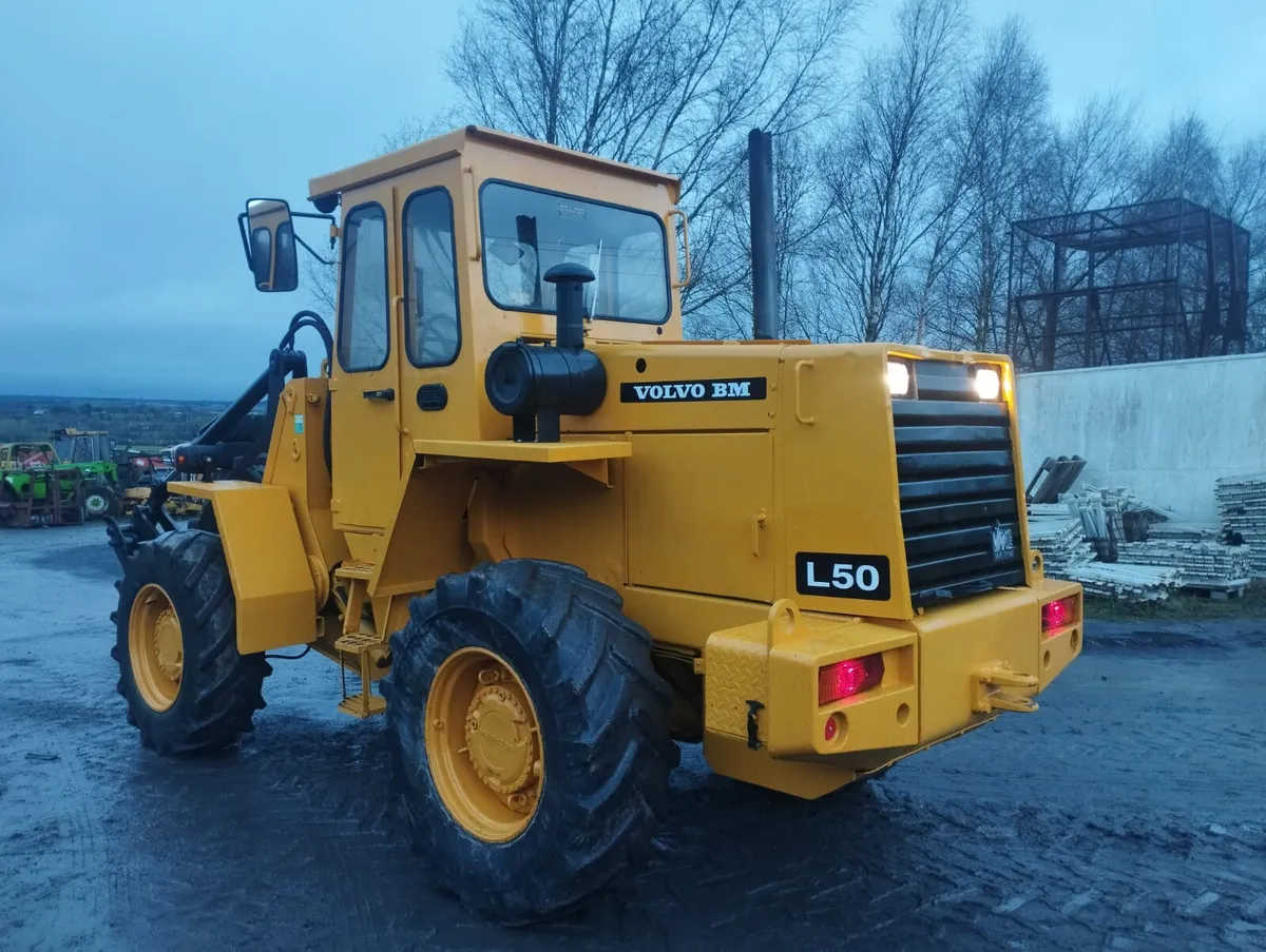 Volvo L50 Servo - Image 1