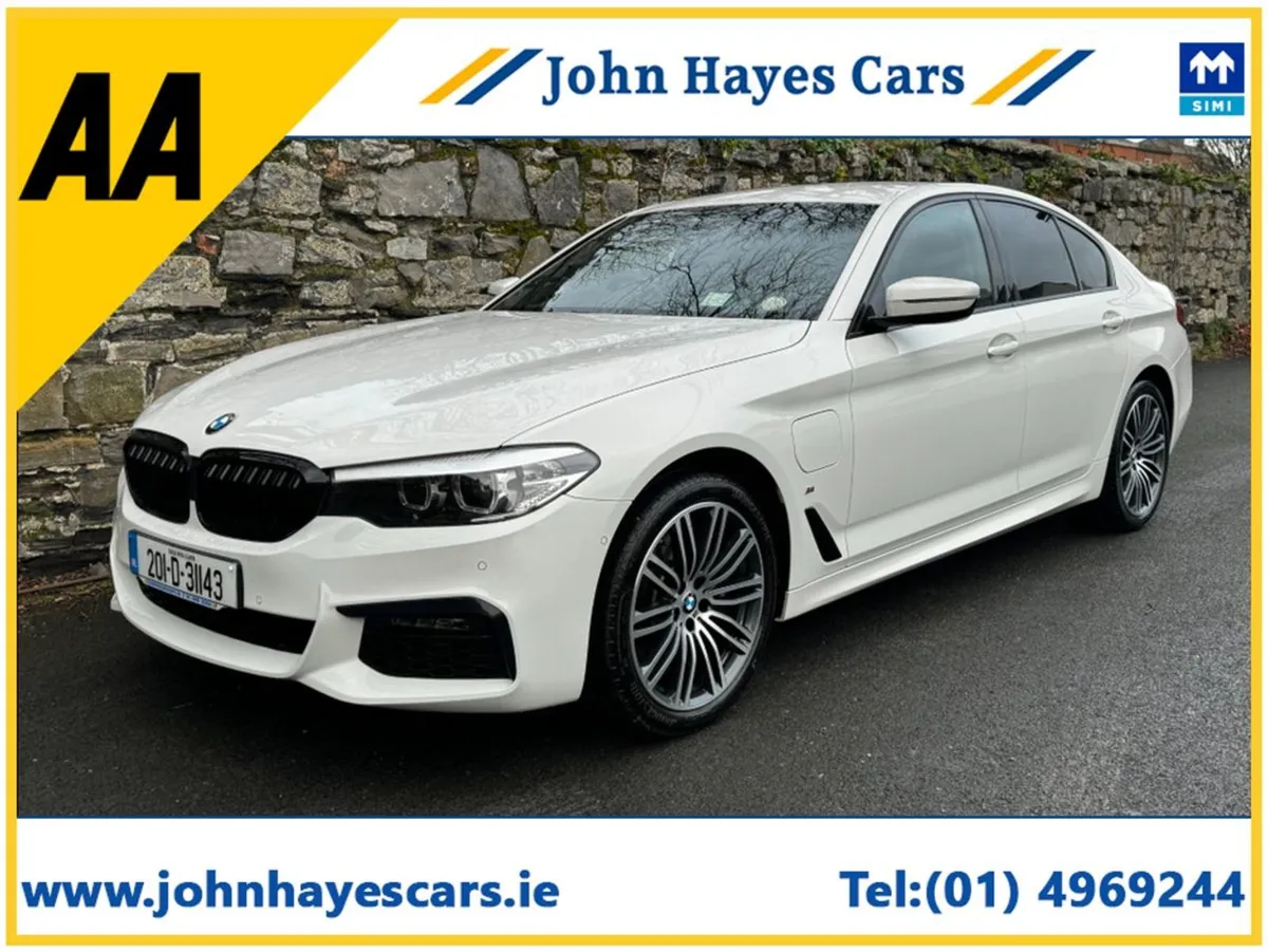 BMW 5 Series 530E M Sport With Comfort Pack//whit