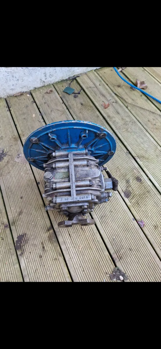 Boat gearbox - Image 2