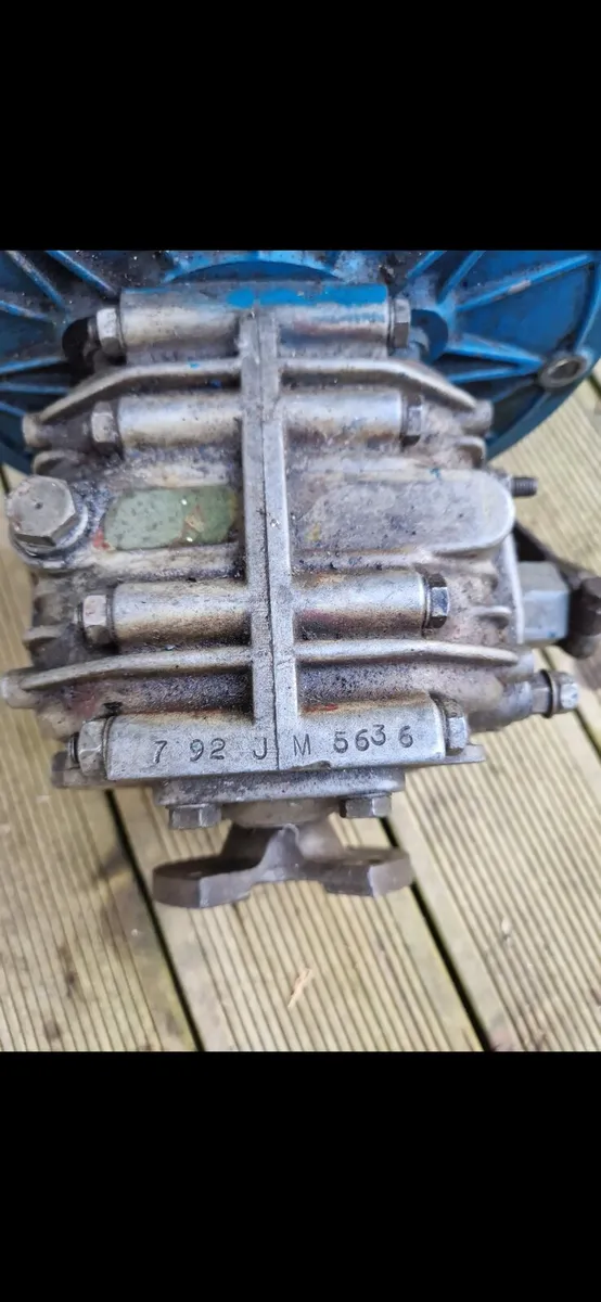 Boat gearbox - Image 3